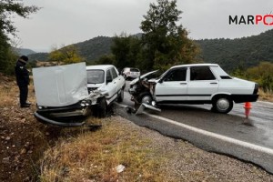 Andırın’da iki otomobil çarpıştı: 2 yaralı