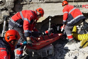 Büyükşehir İtfaiyesi’nden Gerçeği Aratmayan Deprem Tatbikatı