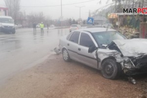 Elbistan’da otomobil ile minibüs çarpıştı: 3 yaralı
