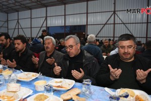 Başkan Güngör, Erkenez’de Mahalle Sakinleriyle İftar Yaptı