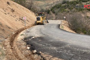 Hasarlı Yolları Büyükşehir Yeniliyor