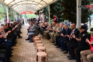 Şehitler Kabirleri Başında Dualarla Yâd Edildi