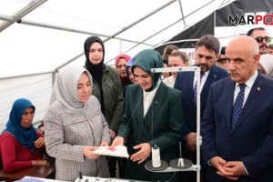 Başkan Güngör, Bakan Göktaş ile Karacasu Geçici Barınma Merkezi’ni Ziyaret Etti