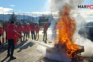 Büyükşehir İtfaiyesinden AKUT Gönüllülerine Yangına Müdahale Eğitimi
