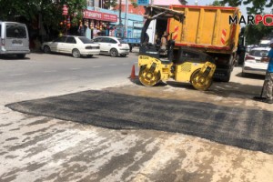 DULKADİROĞLU’NDA YOL BAKIM ÇALIŞMALARI DEVAM EDİYOR