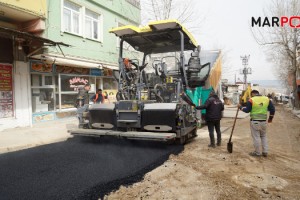 Şehir Merkezinde Yol Onarım Atağı Sürüyor