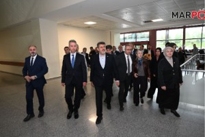 Milletvekillerinden Yaralı Öğrencilere Ziyaret