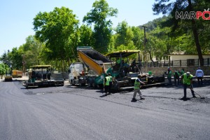 Büyükşehir, Dulkadiroğlu Pınarbaşı Caddesi’nde Asfalt Mesaisine Başladı